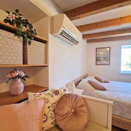 Mandi - Pet Friendly Nyaraló Sečovlje